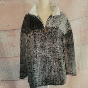 Warm And Cozy Lifestyle Grey Fleece Pullover